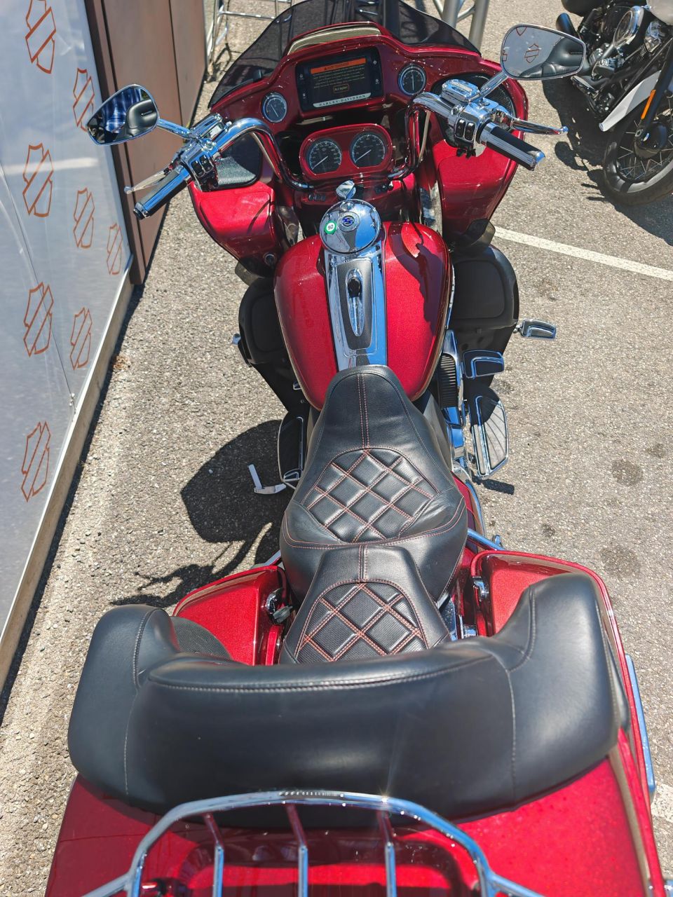 HARLEY-DAVIDSON TOURING ROAD GLIDE 1800 ULTRA CVO 4