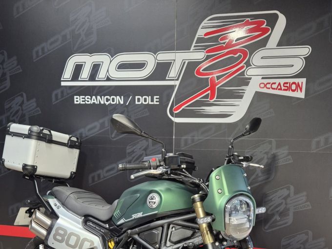 BENELLI LEONCINO 800 T 4