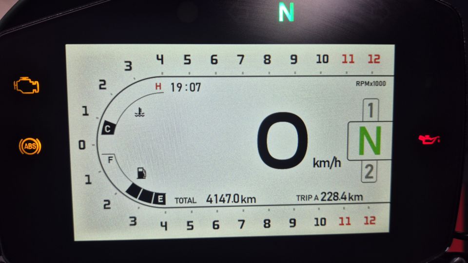 BENELLI LEONCINO 800 T 4