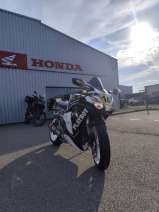 HONDA CBR1000RR FIREBLADE - 2010