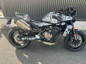 HUSQVARNA SVARTPILEN 801 - 2024