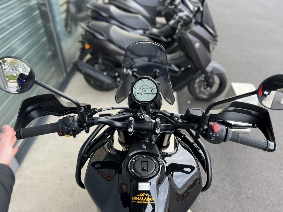 ROYAL ENFIELD HIMALAYAN 450 4