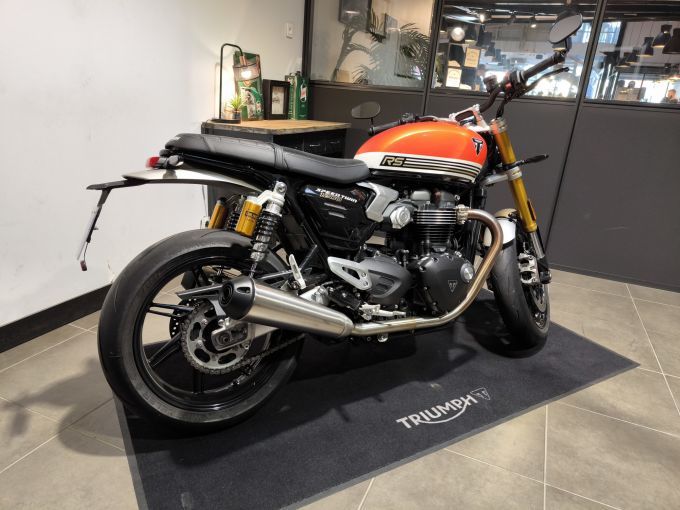 TRIUMPH SPEED TWIN 1200 4
