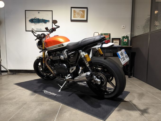 TRIUMPH SPEED TWIN 1200 4
