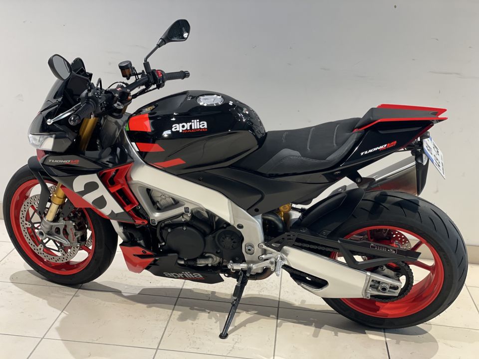 APRILIA TUONO 1100 V4 FACTORY 4