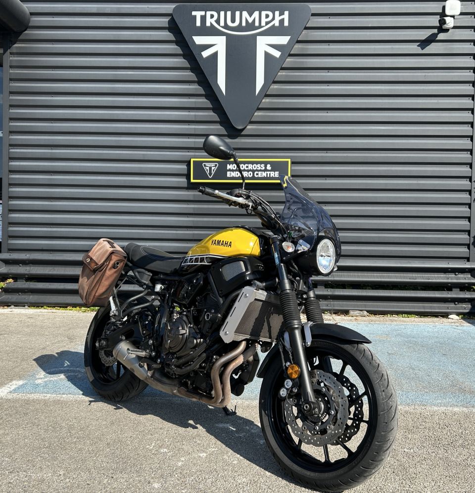 YAMAHA XSR 700 4