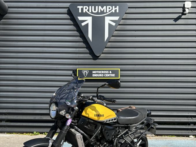 YAMAHA XSR 700 4