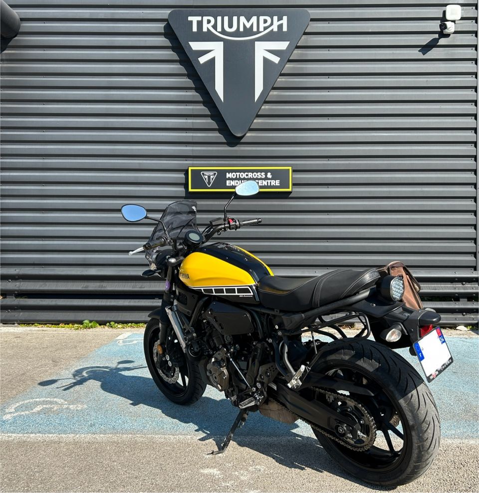 YAMAHA XSR 700 4