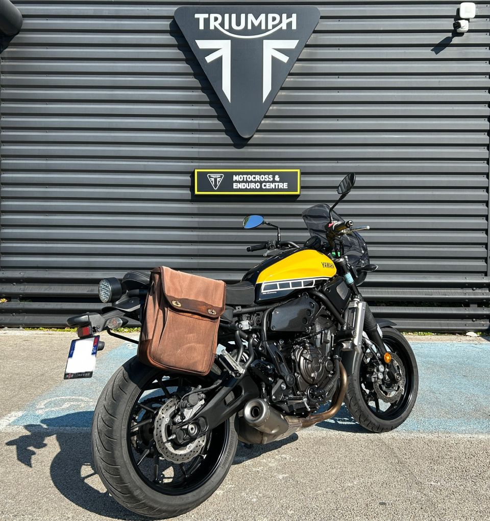 YAMAHA XSR 700 4
