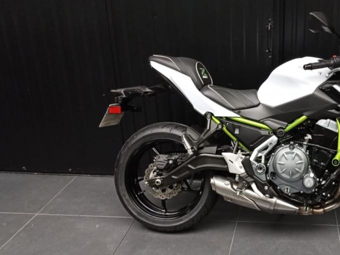 KAWASAKI Z650 - Z650 4