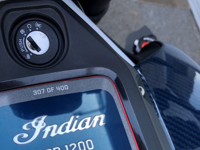 INDIAN FTR 1200 R CARBON 4