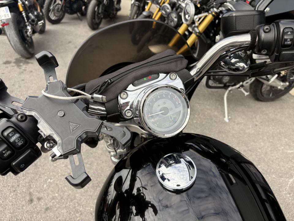 HARLEY-DAVIDSON SPORTSTER 1200 XL 4