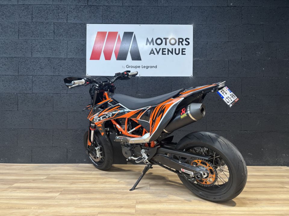 KTM 690 SMC R 4