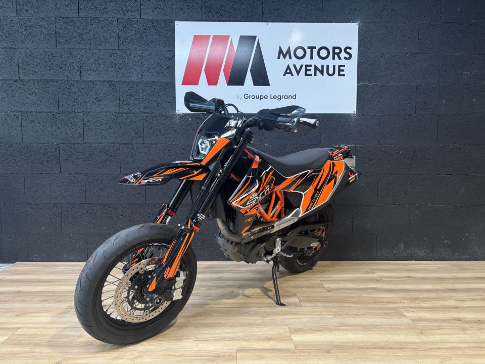 KTM 690 SMC R 4