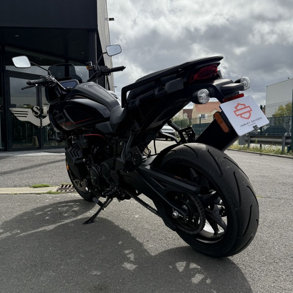 HARLEY-DAVIDSON ADVENTURE PAN AMERICA 1250 ST 4