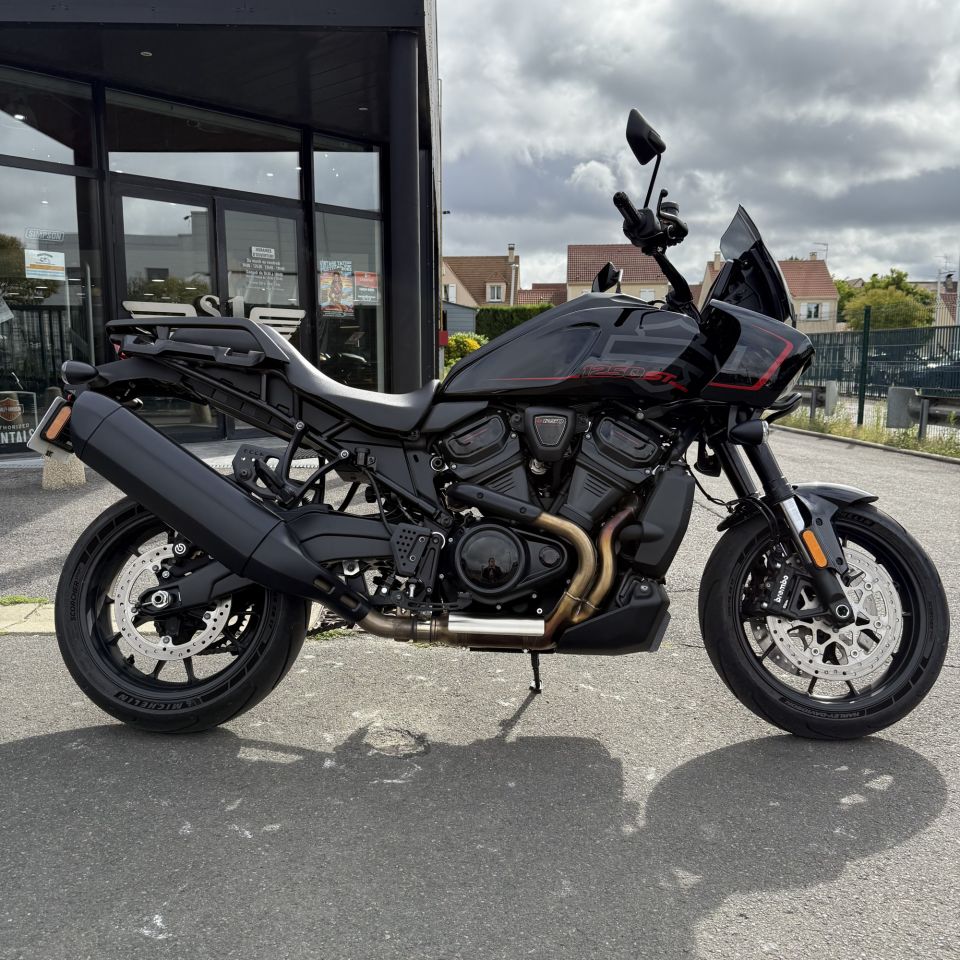 HARLEY-DAVIDSON ADVENTURE PAN AMERICA 1250 ST 4