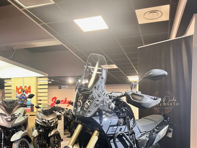 YAMAHA XTZ TENERE 700 4