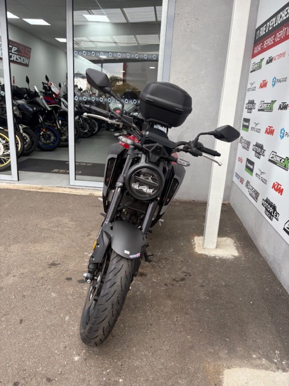 HONDA CB 125 R CB125R CB125 R 4
