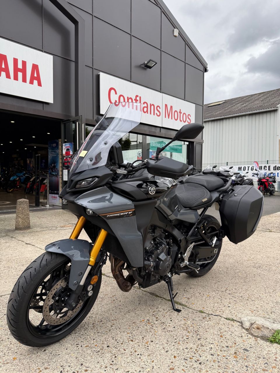 YAMAHA TRACER 9 GT+ 4