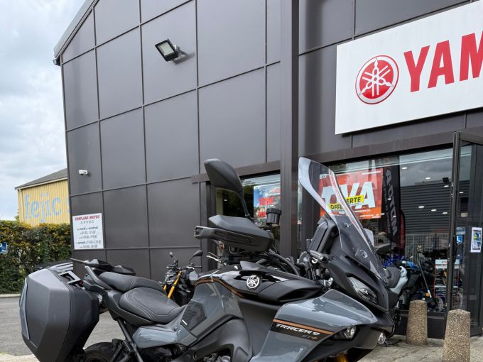 YAMAHA TRACER 9 GT+ 4