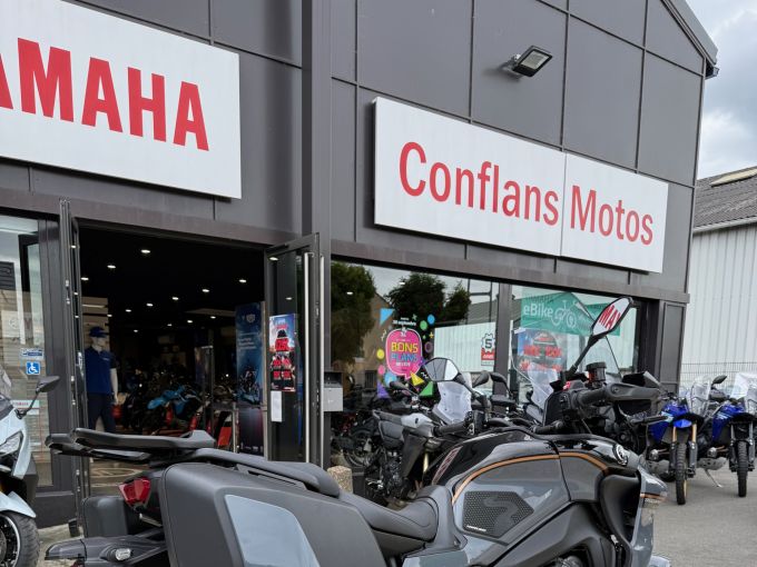 YAMAHA TRACER 9 GT+ 4