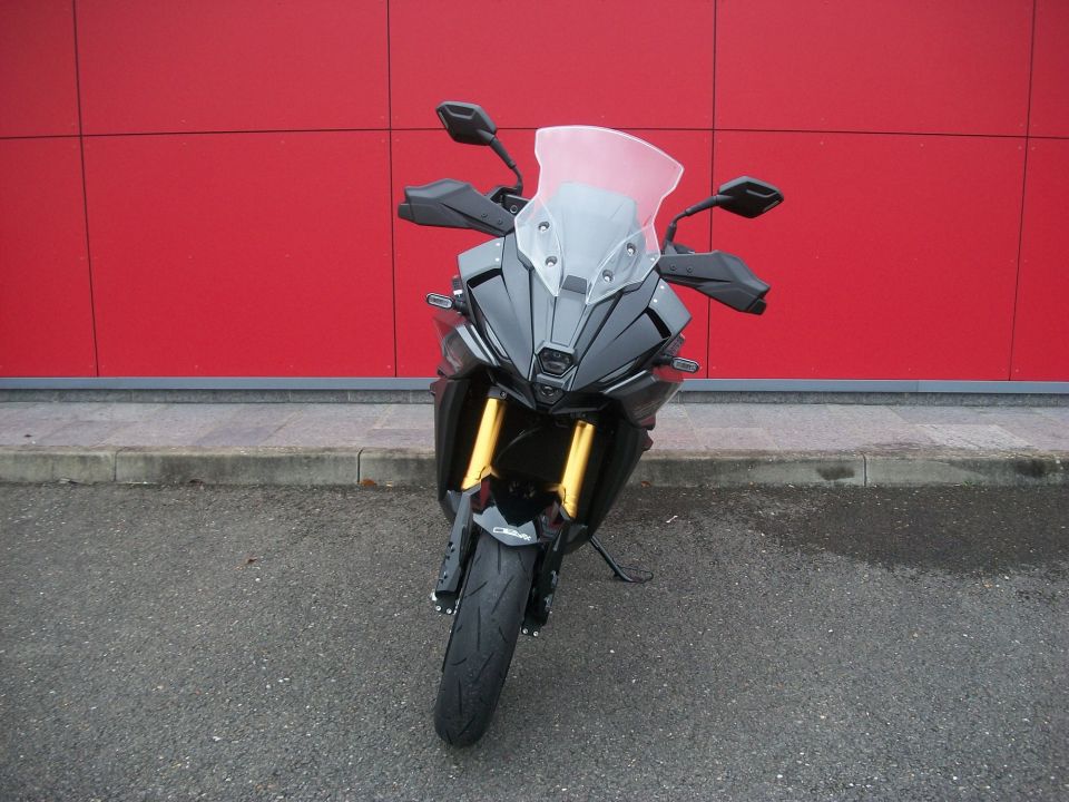SUZUKI GSX-S 1000 GX 4