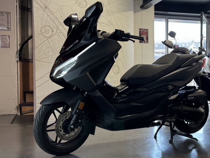 HONDA NSS FORZA  125AD 4