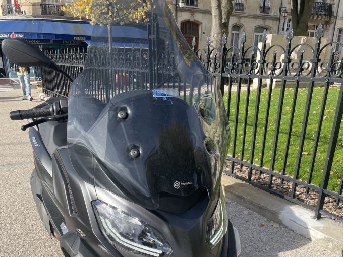 PIAGGIO MP3 530 HPE EXCLUSIVE 4