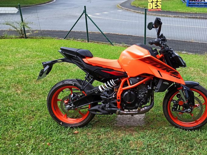 KTM 390 DUKE ABS 4