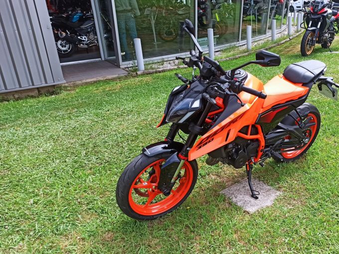 KTM 390 DUKE ABS 4