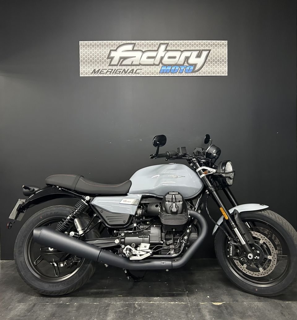 MOTO GUZZI V7 SPORT 4