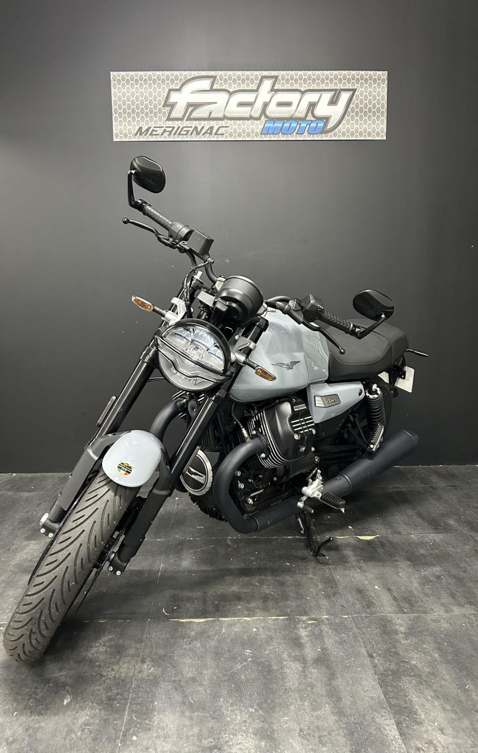 MOTO GUZZI V7 SPORT 4