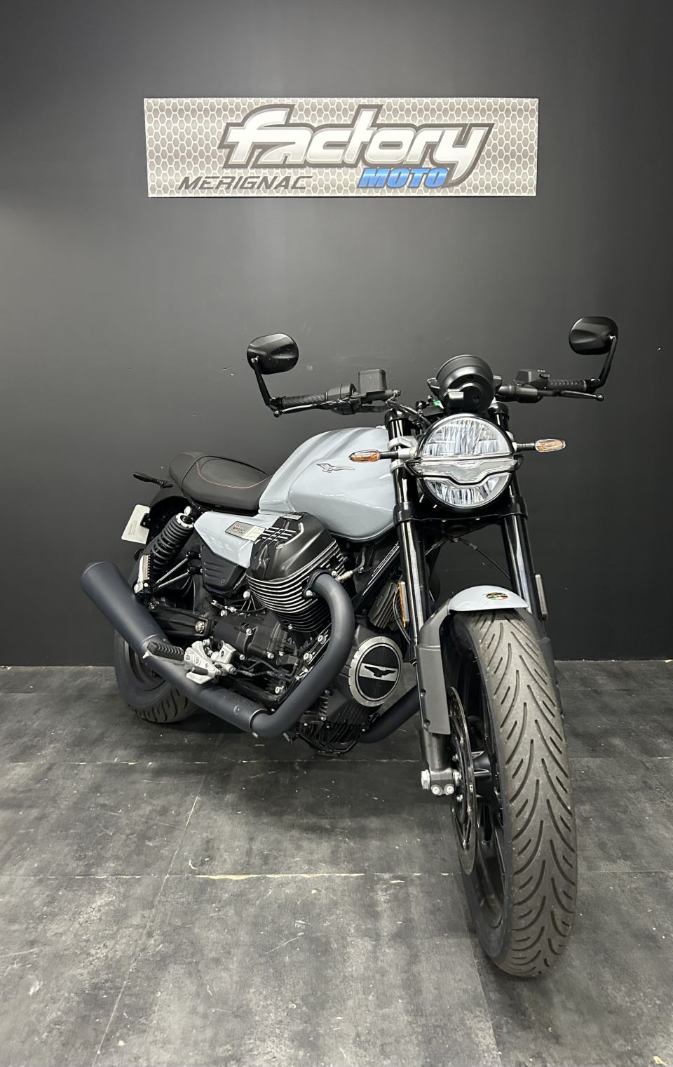 MOTO GUZZI V7 SPORT 4