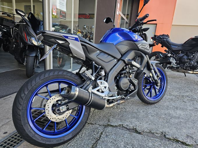 YAMAHA MT-125 ABS 4