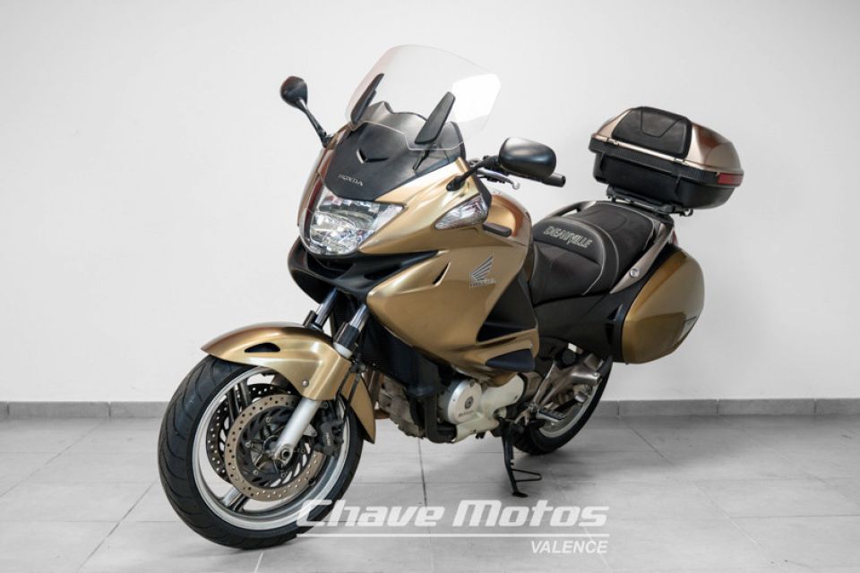 HONDA DEAUVILLE 700 4