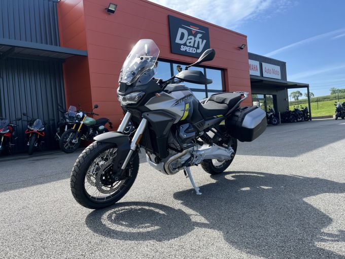 MOTO GUZZI STELVIO 4