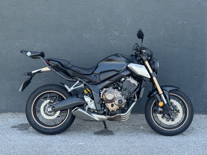 HONDA CB 650 R 4