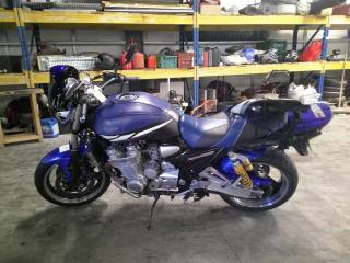 YAMAHA XJR 1300 - 2004