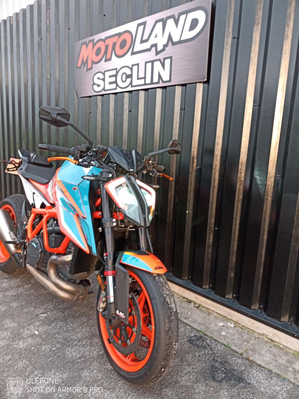 KTM 1290 SUPER DUKE R 4