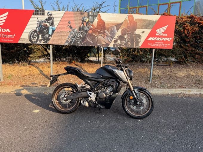HONDA CB125R 4