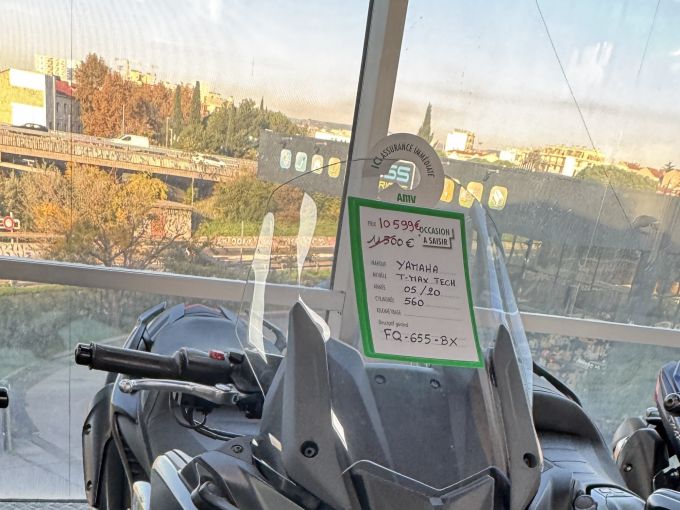 YAMAHA XP T-MAX 560 TECH MAX 4