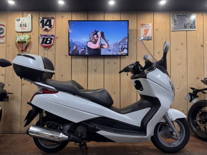 HONDA S-WING 125 4