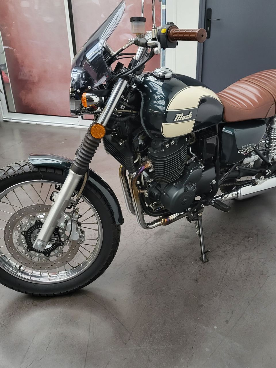 MASH 650 SIX HUNDRED 4