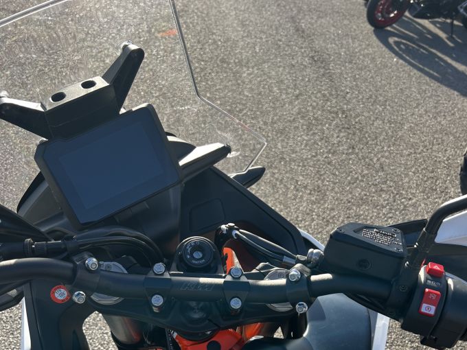 KTM 890 ADVENTURE R 4