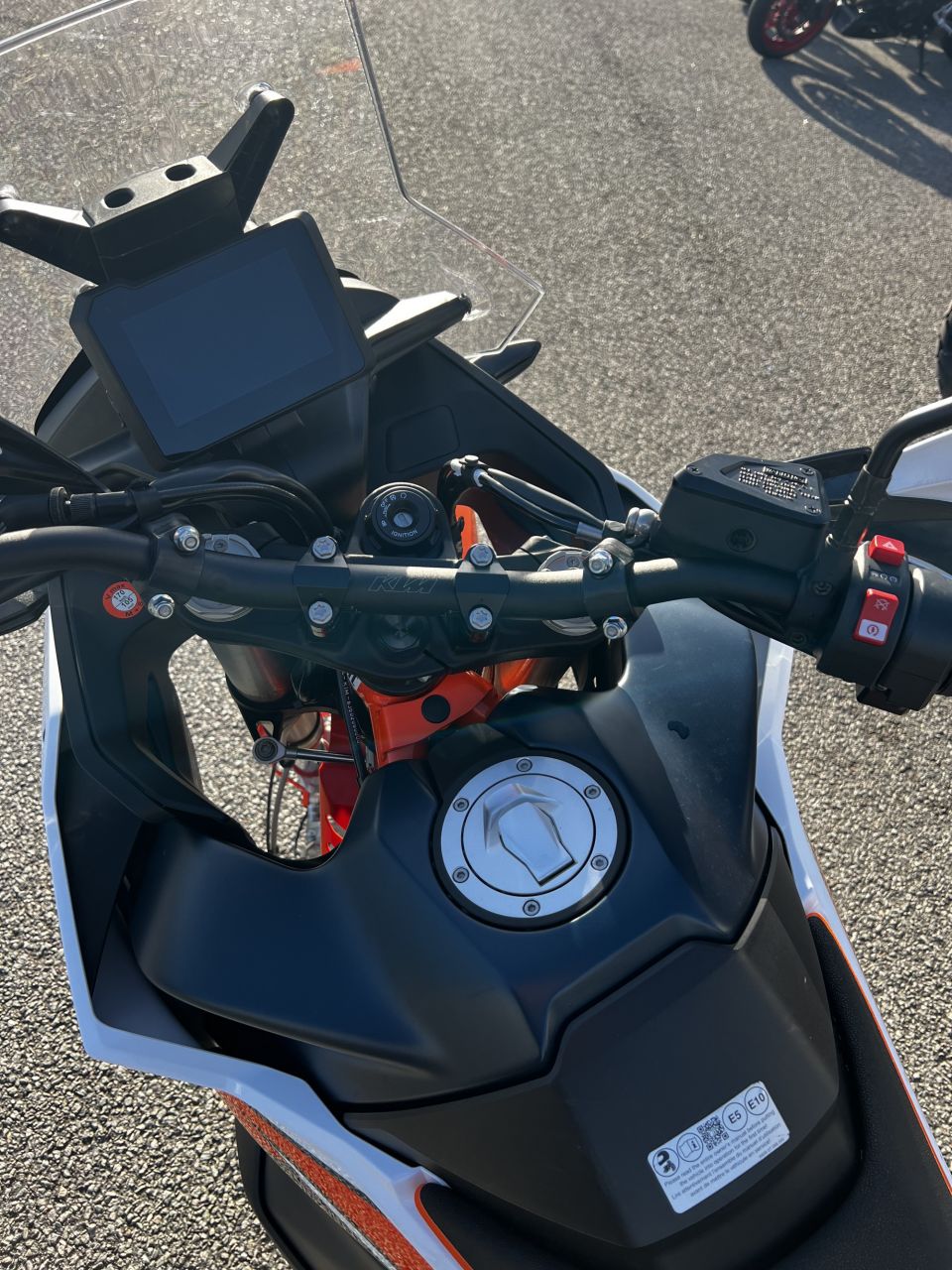 KTM 890 ADVENTURE R 4