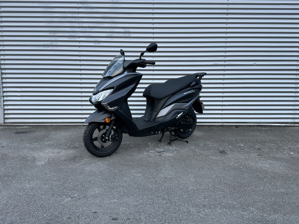 SUZUKI BURGMAN 125 4