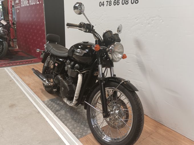 TRIUMPH Bonneville T100 4