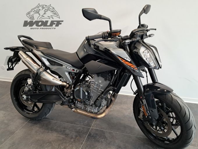KTM 790 DUKE 4