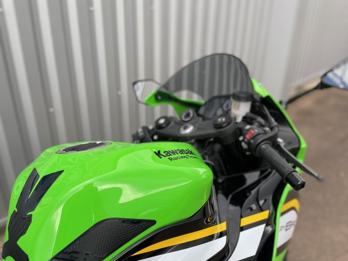 KAWASAKI ZX-6R 636 4