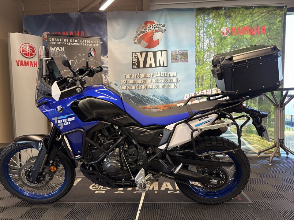 YAMAHA XTZ TENERE 700 4